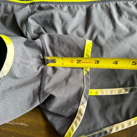 Lululemon Speed Short - Picture 6 of 6